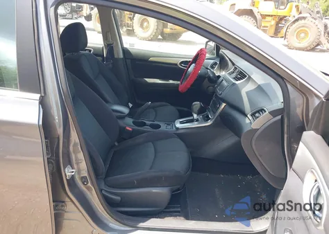 2015 Nissan Sentra Sr z USA, uszkodzony, nr VIN 3N1AB7AP5FY336165